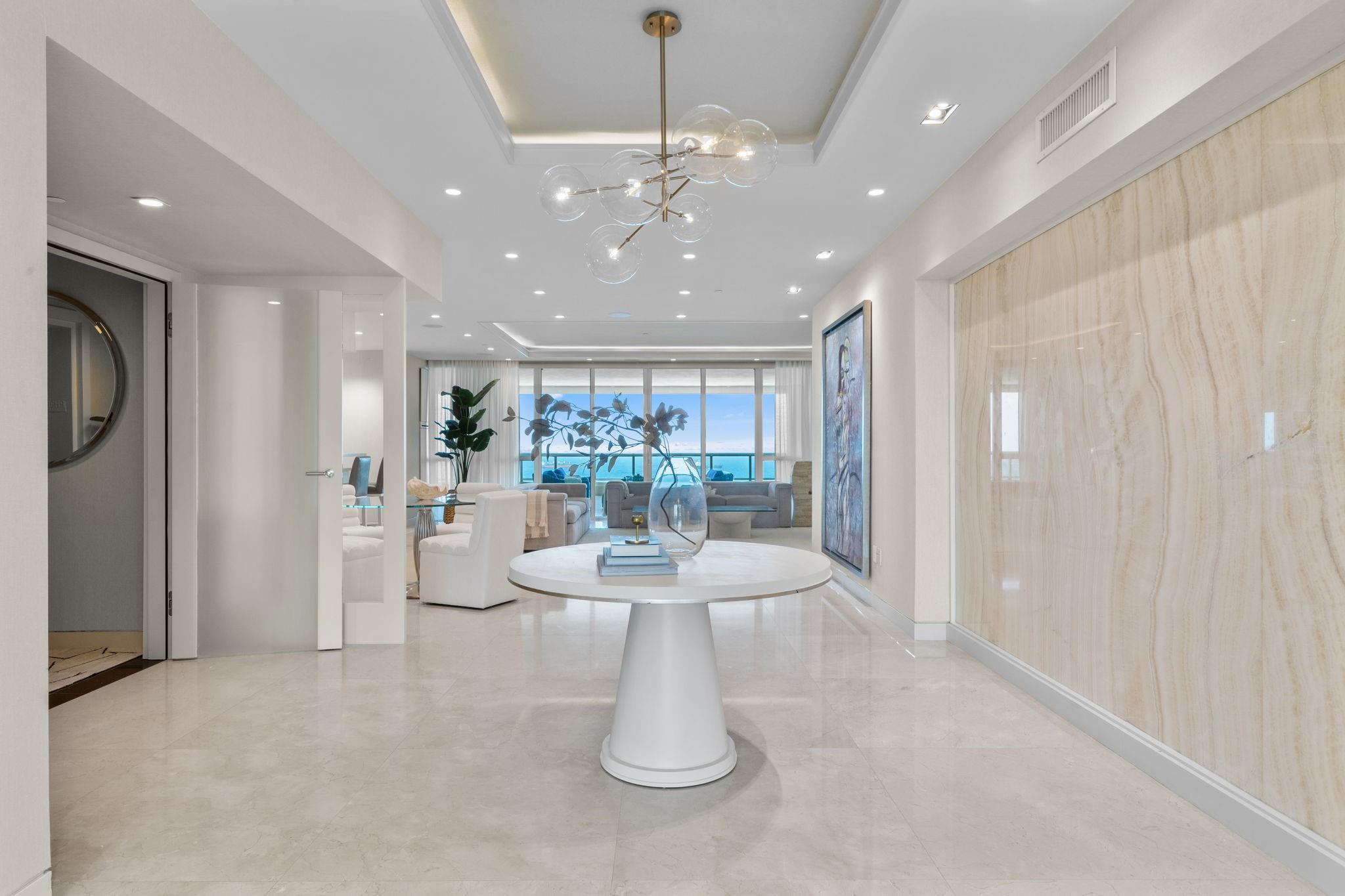 101 S Fort Lauderdale Beach Blvd 2703 Property Photo 4