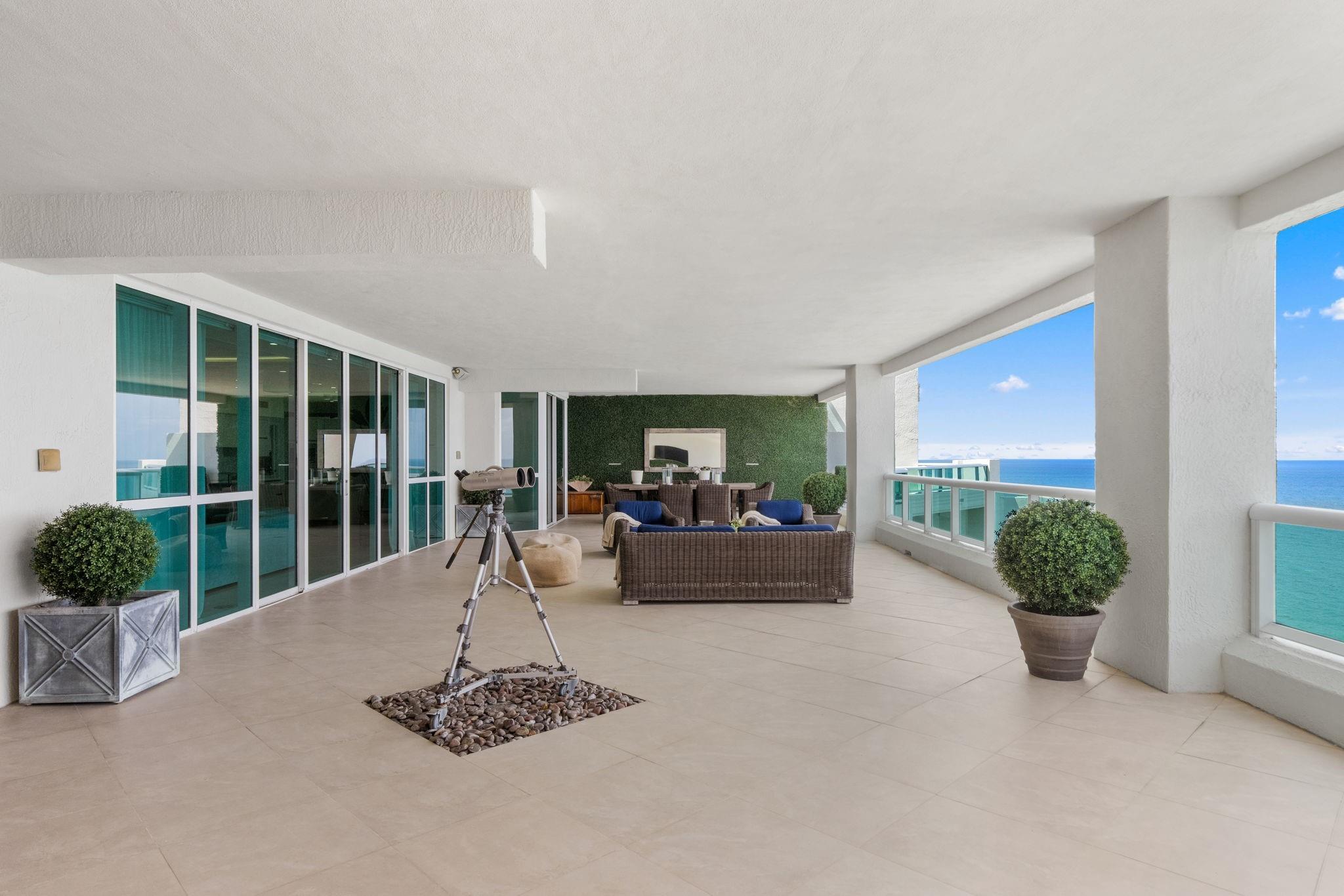 101 S Fort Lauderdale Beach Blvd 2703 Property Photo 24