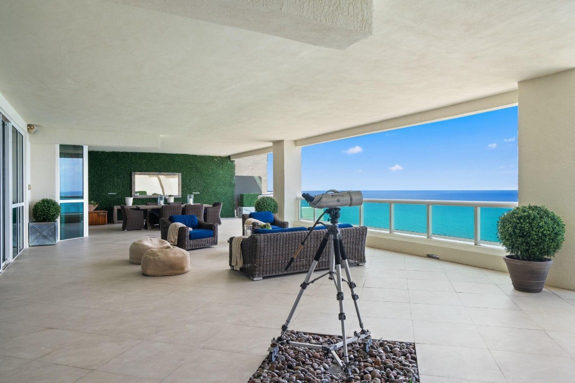101 S Fort Lauderdale Beach Boulevard 2703 Property Photo 25