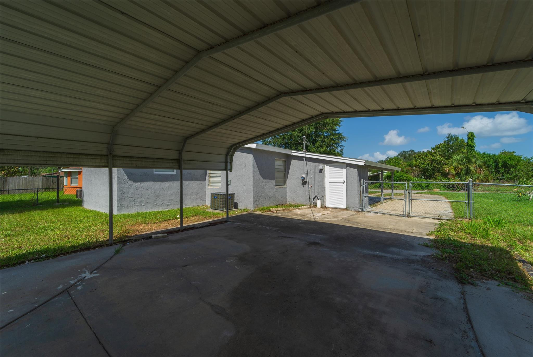 505 Lincoln Property Photo 6