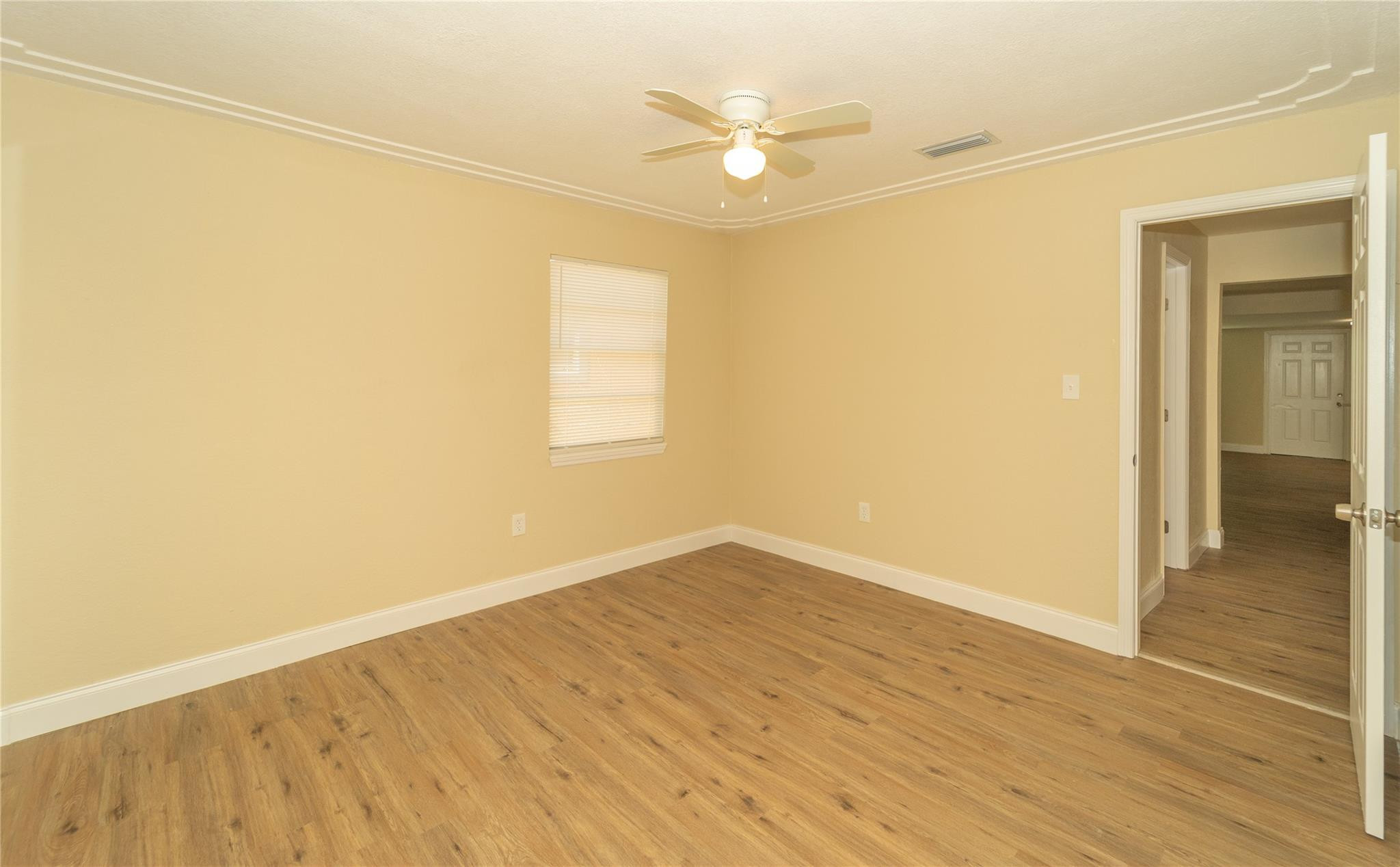 505 Lincoln Property Photo 18