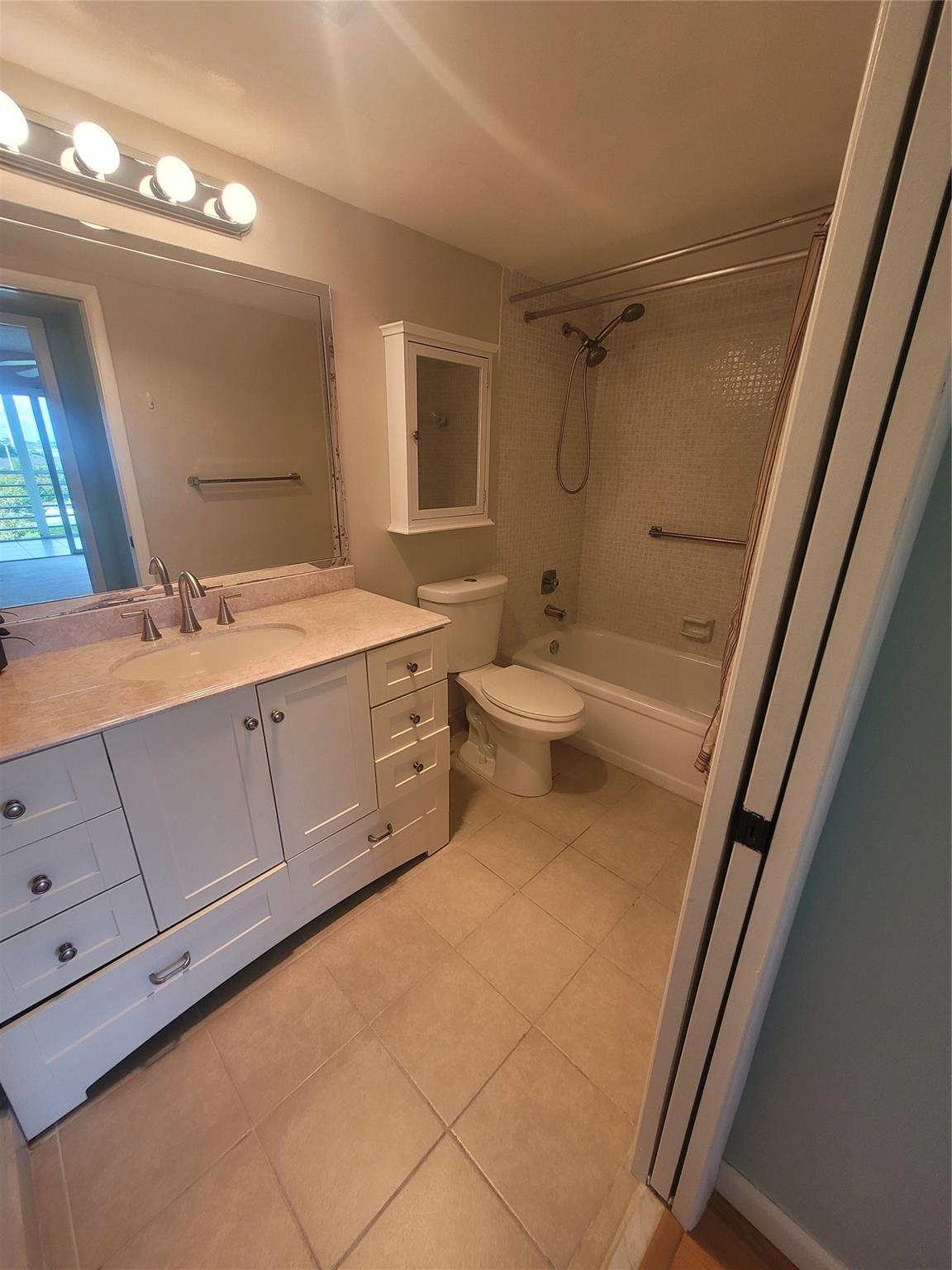 4003 Lincoln A 4003 Property Photo 14