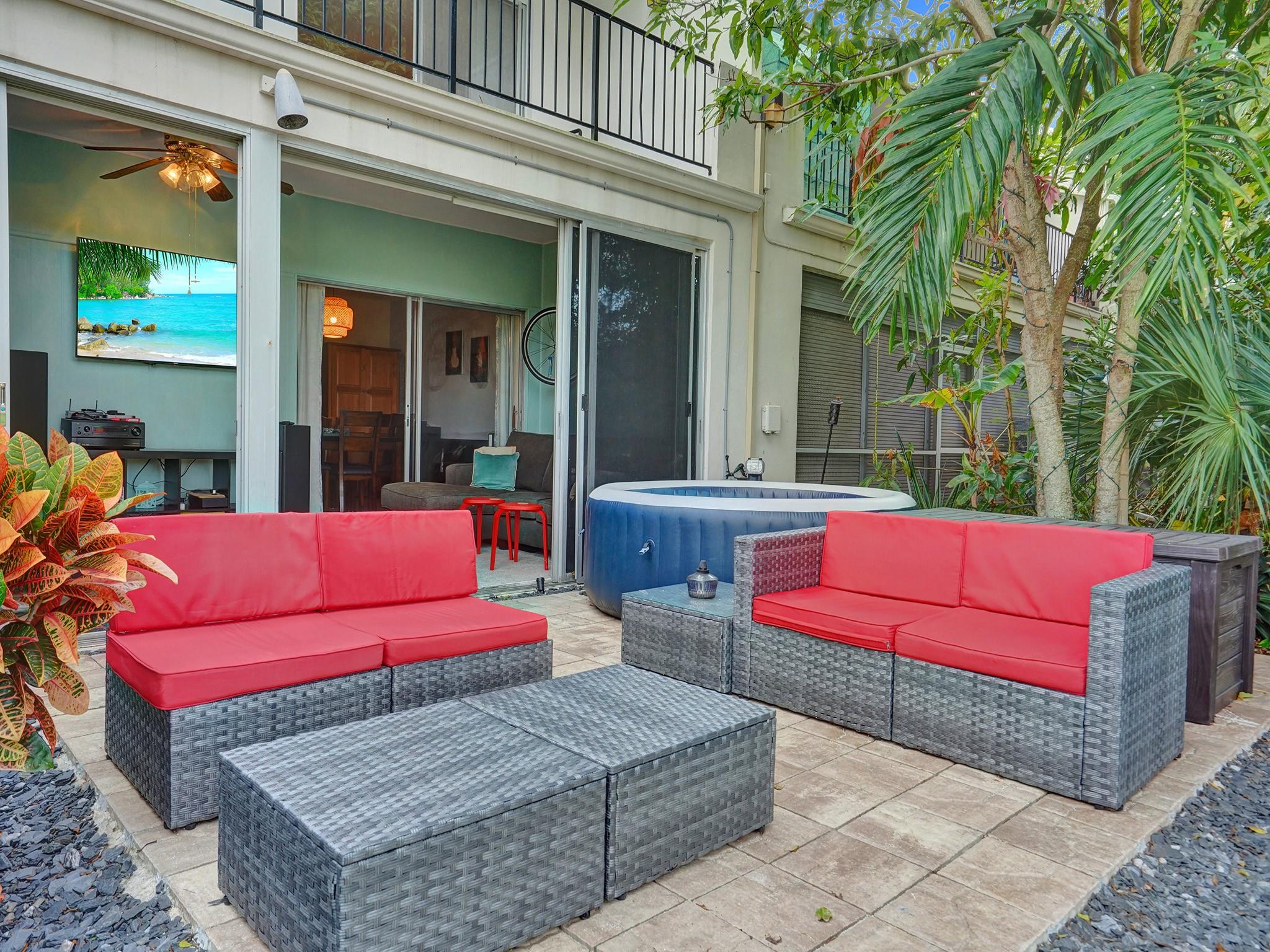 3135 N Palm Aire Dr 3135 Property Photo 64