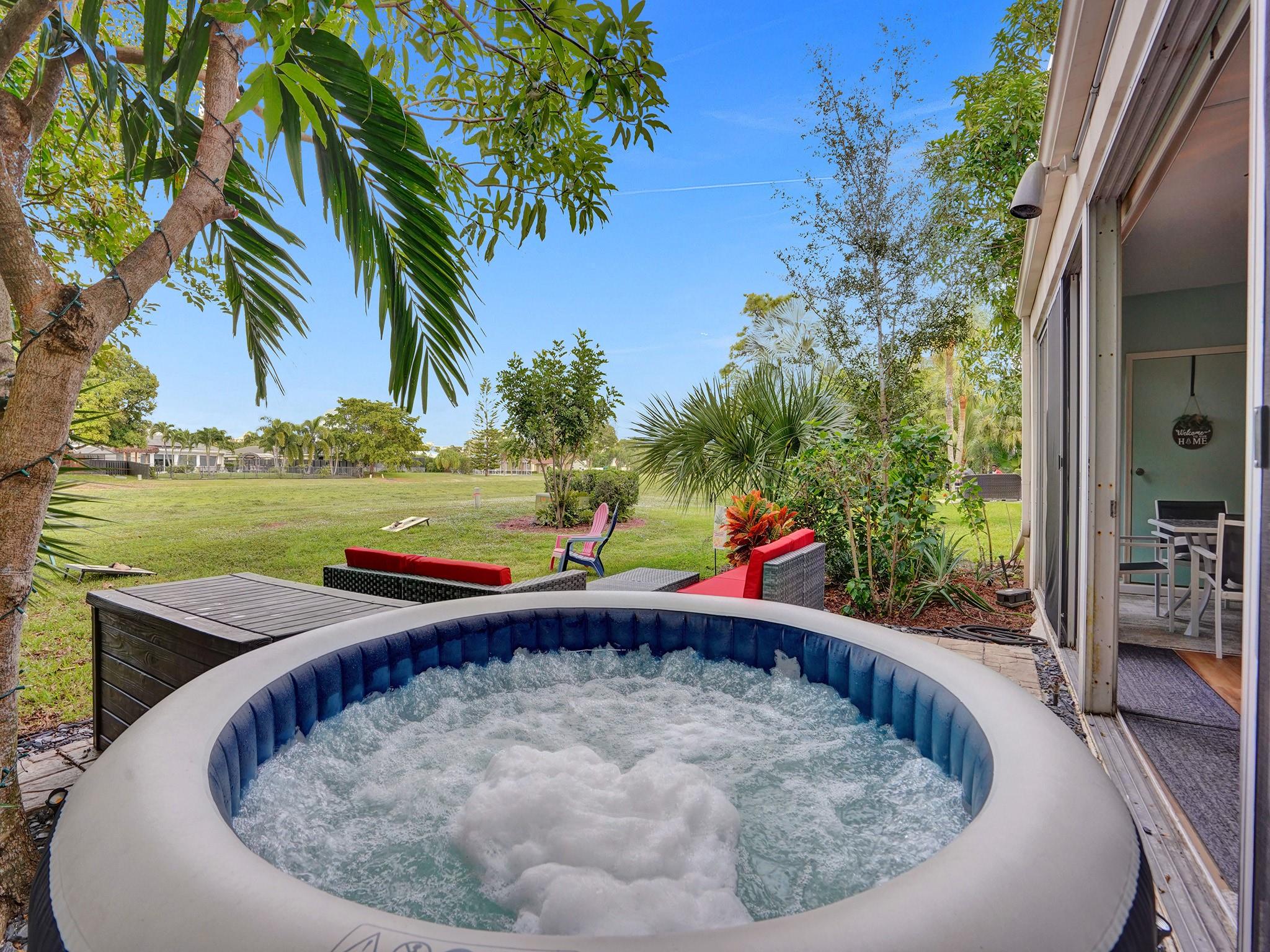 3135 N Palm Aire Dr 3135 Property Photo 66