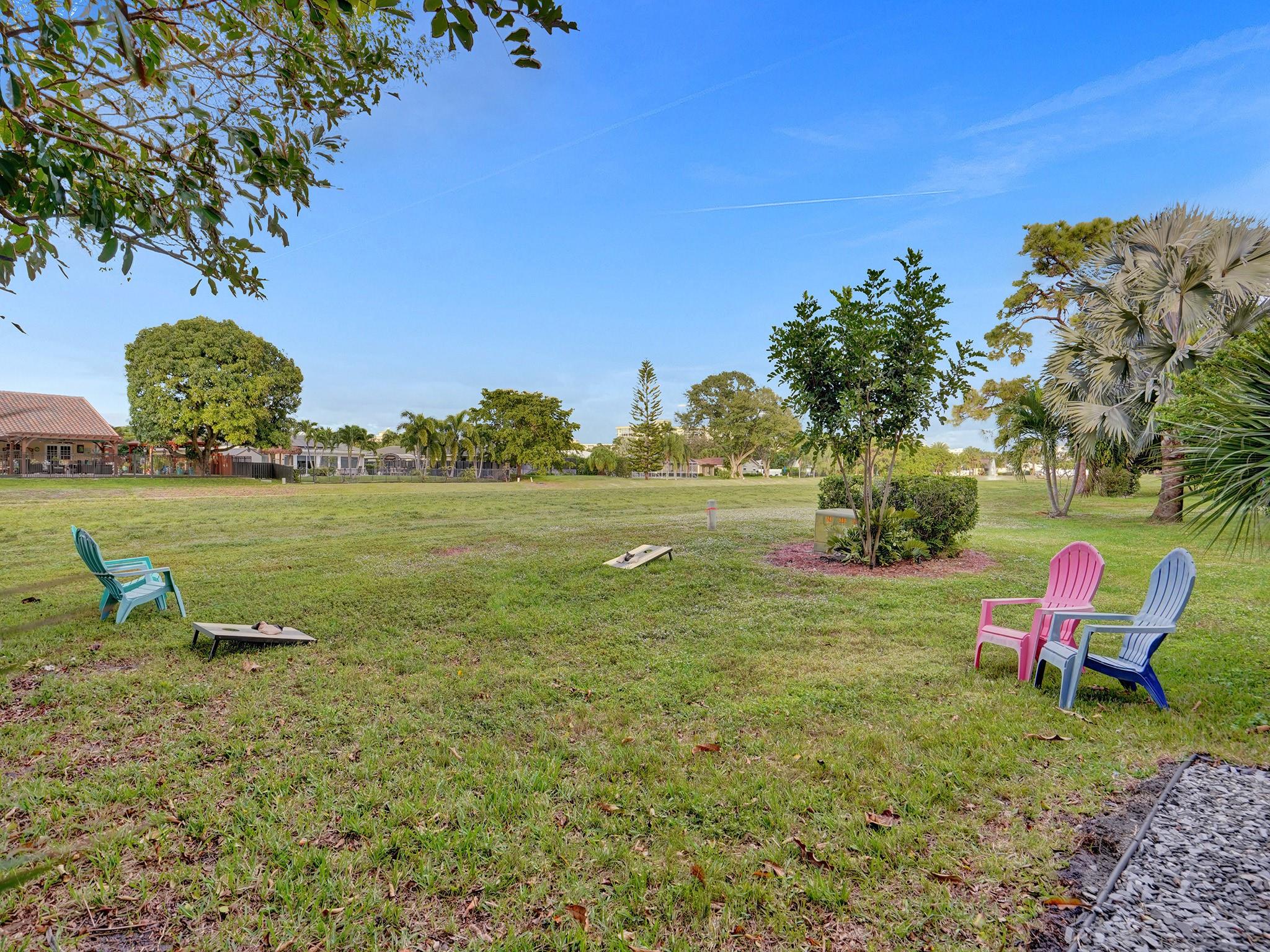 3135 N Palm Aire Dr 3135 Property Photo 70