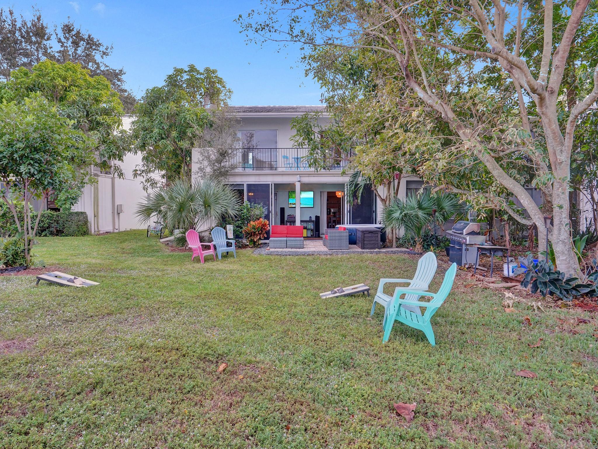 3135 N Palm Aire Dr 3135 Property Photo 73