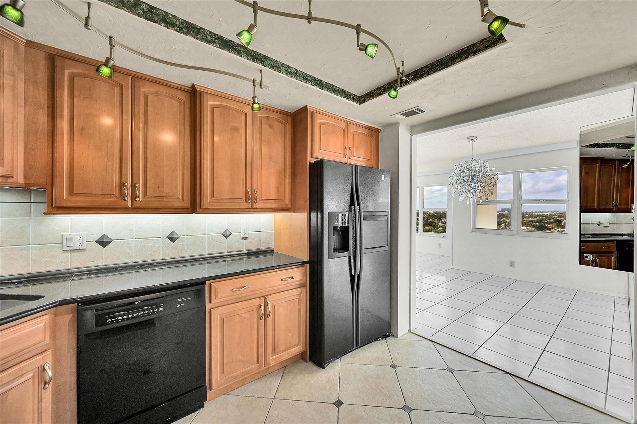3700 Galt Ocean Dr 1215 Property Photo 7