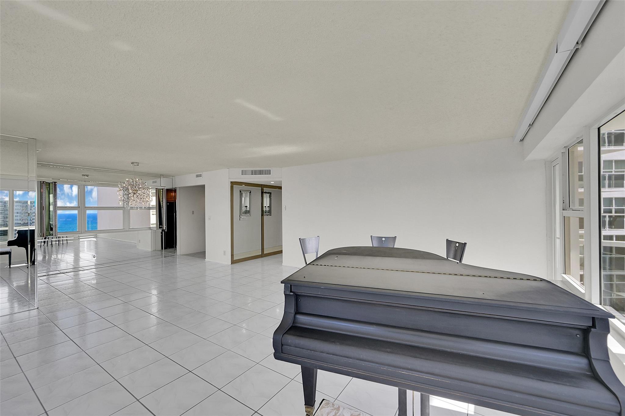 3700 Galt Ocean Dr 1215 Property Photo 12