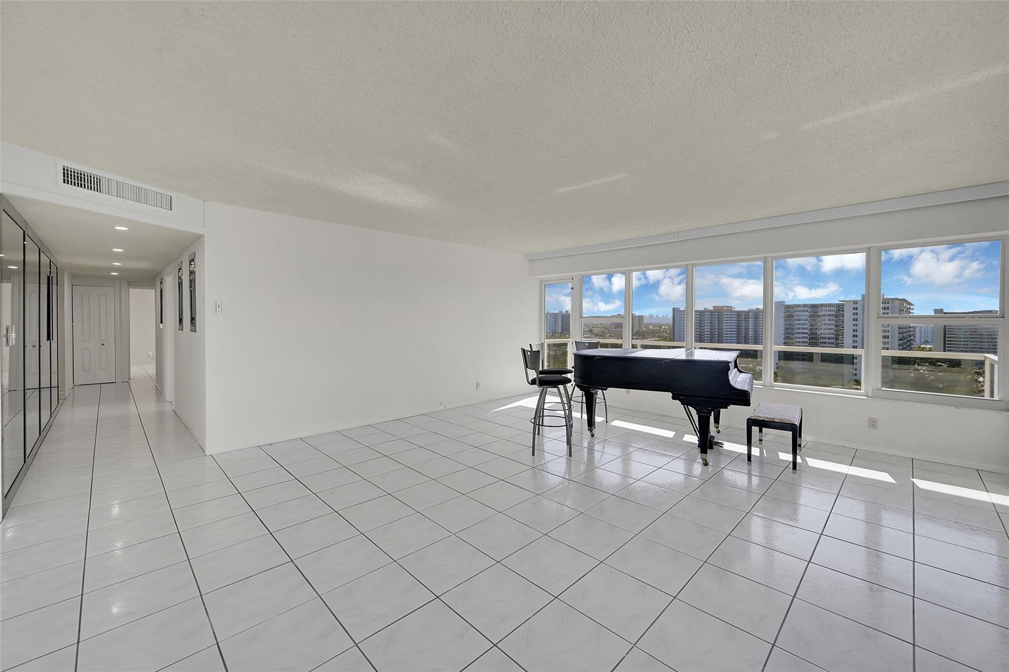 3700 Galt Ocean Dr 1215 Property Photo 15