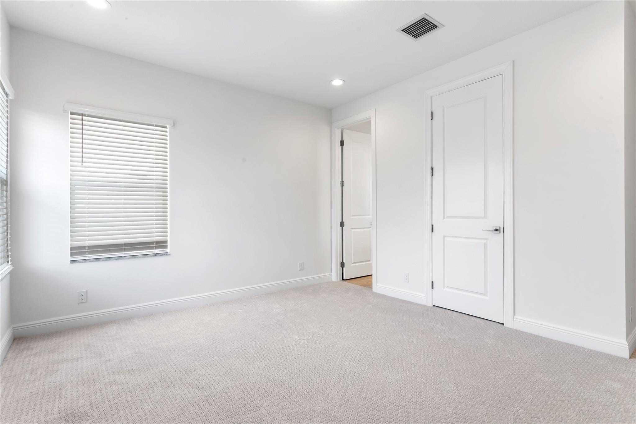 9224 Crestview Cir Property Photo 28