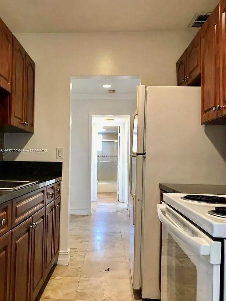 2008 Jackson Street D5 Property Photo 17