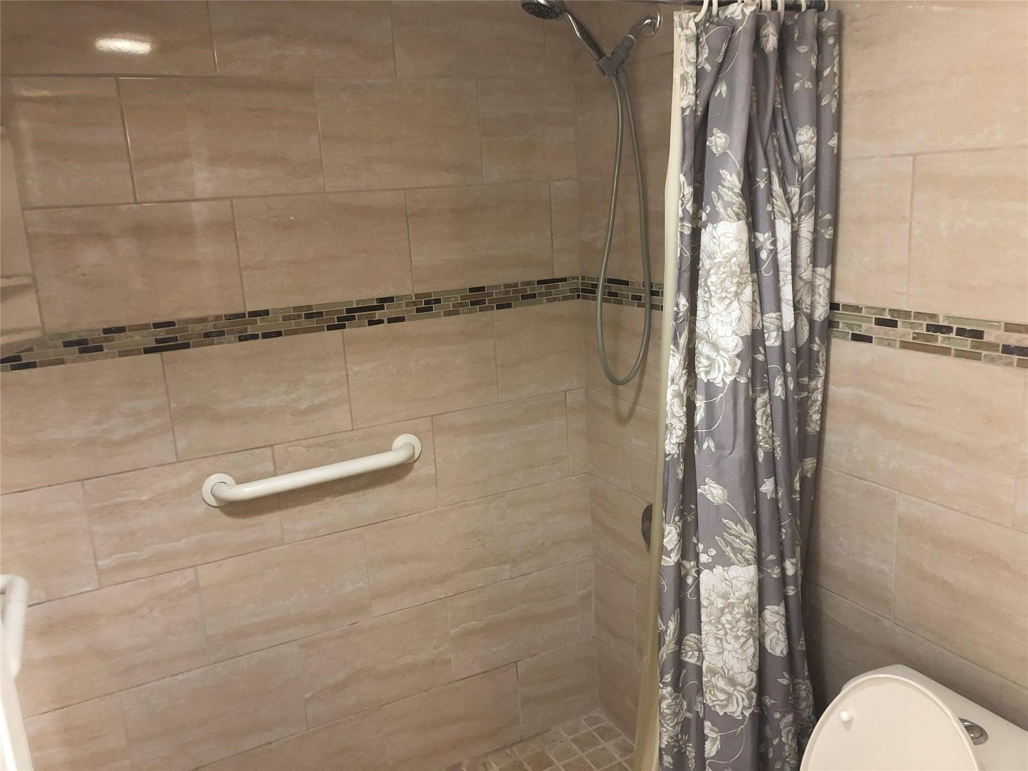 9091 Lime Bay Boulevard 203 Property Photo 6
