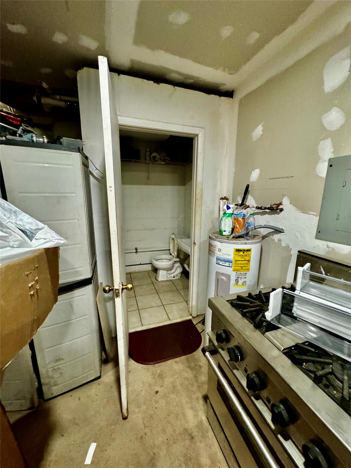 1791 Blount Rd 607 Property Photo 13