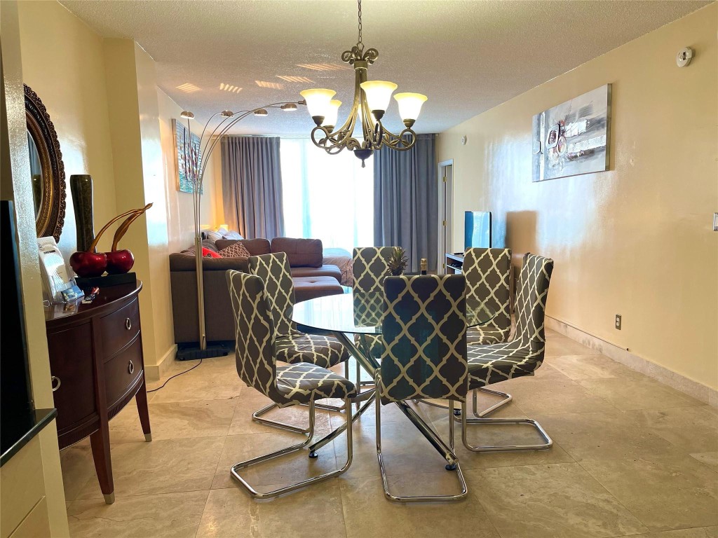 19370 Collins Avenue Property Photo 3
