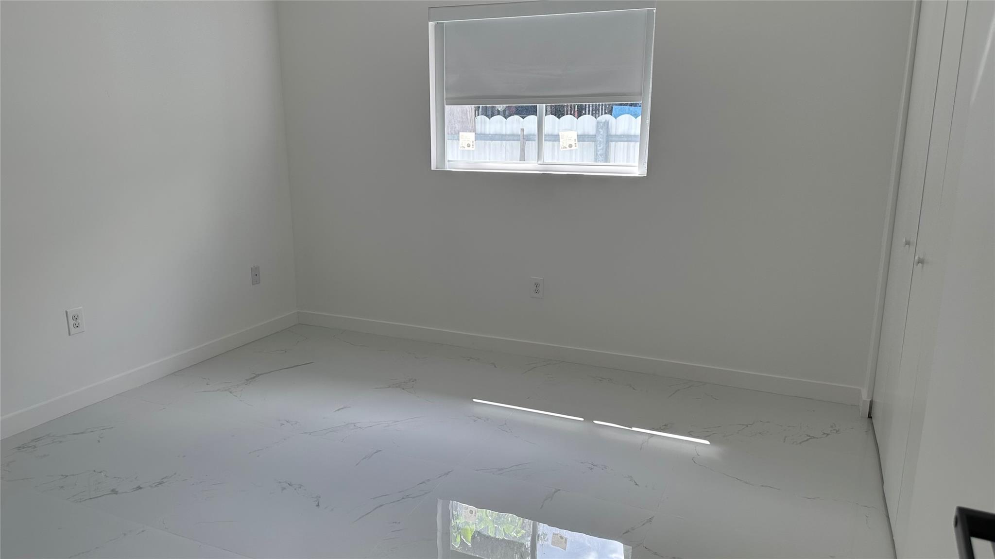 2600 Nw 11 Ave 2 Property Photo 8