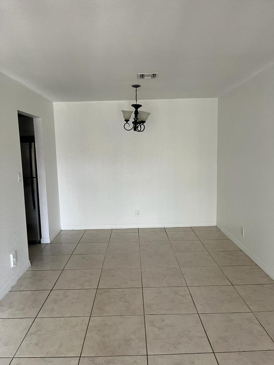 2952 Nw 55th Avenue 2a Property Photo 2
