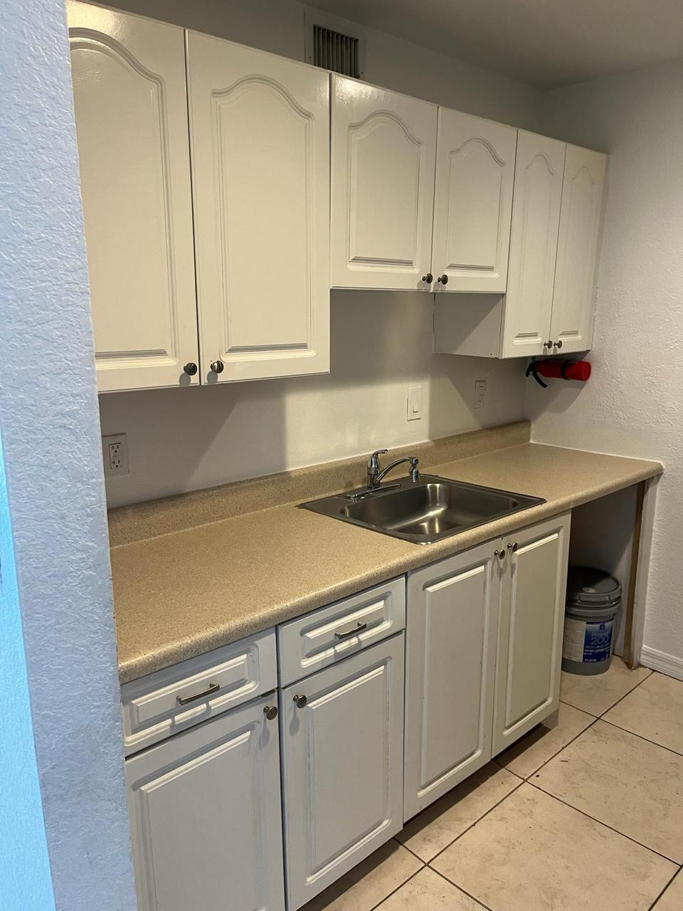 2952 Nw 55th Avenue 2a Property Photo 6