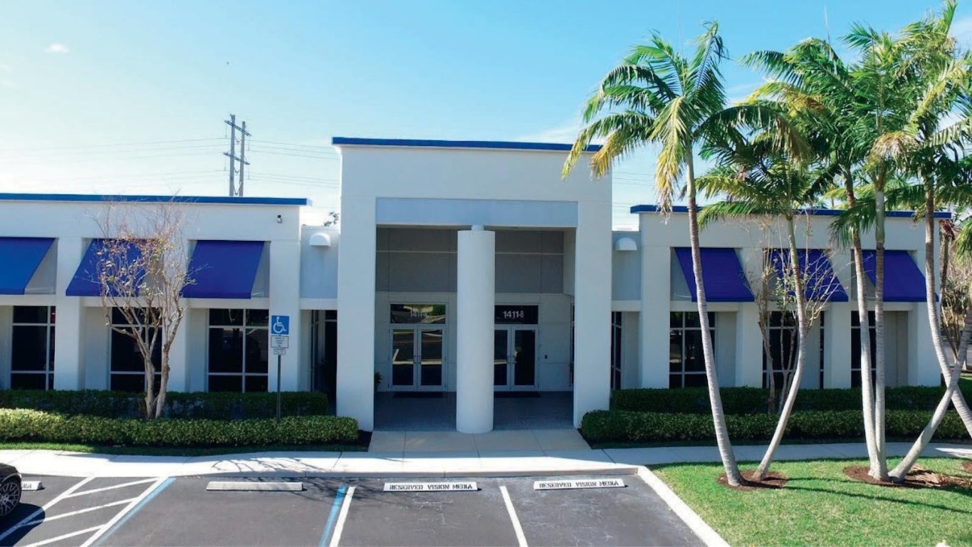 1411 Sawgrass Corporate Parkway Property Photo 1