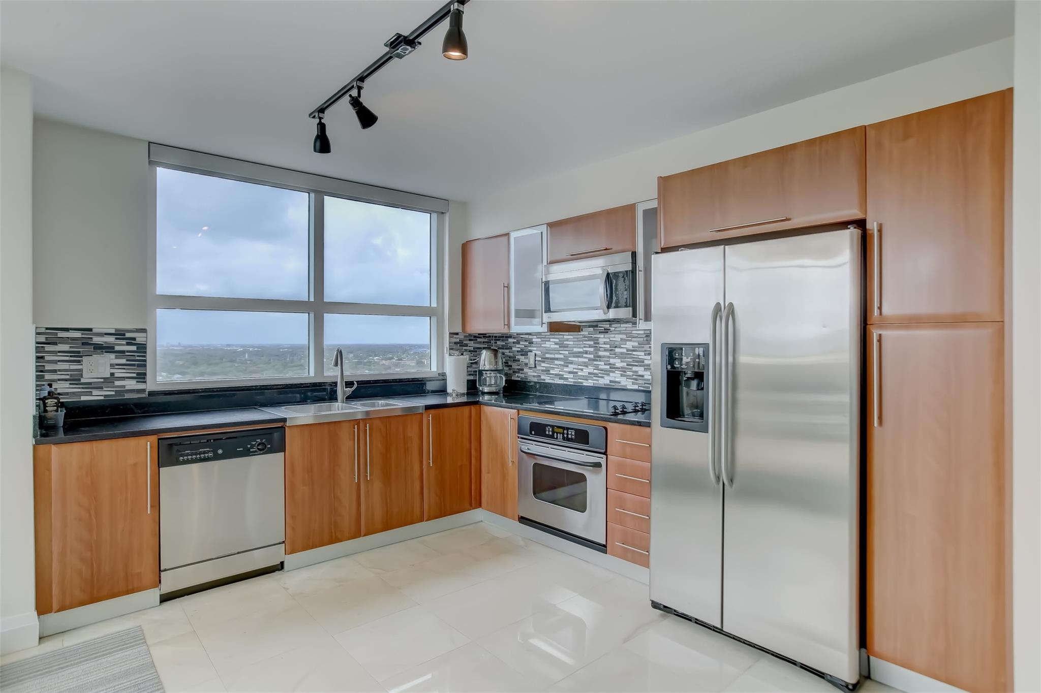 600 W Las Olas Blvd 1905-s Property Photo 4