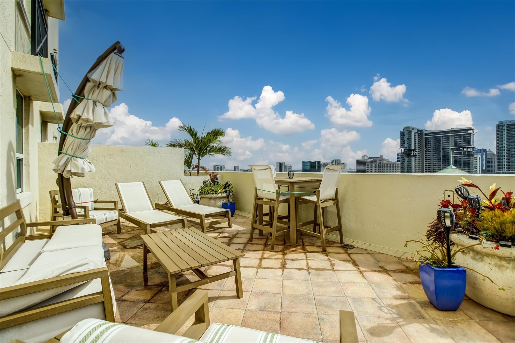 600 W Las Olas Blvd 1905-s Property Photo 9