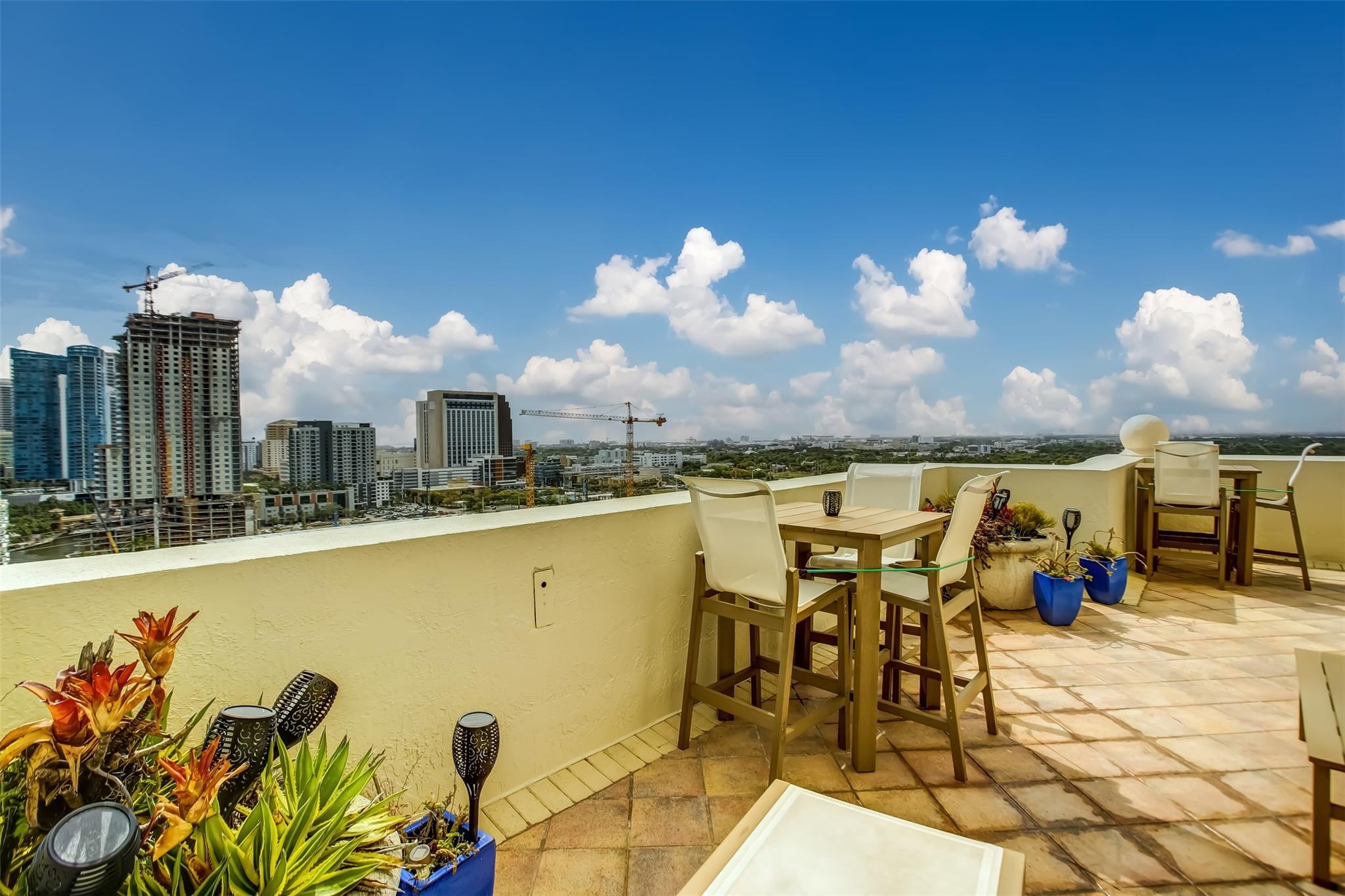 600 W Las Olas Blvd 1905-s Property Photo 23