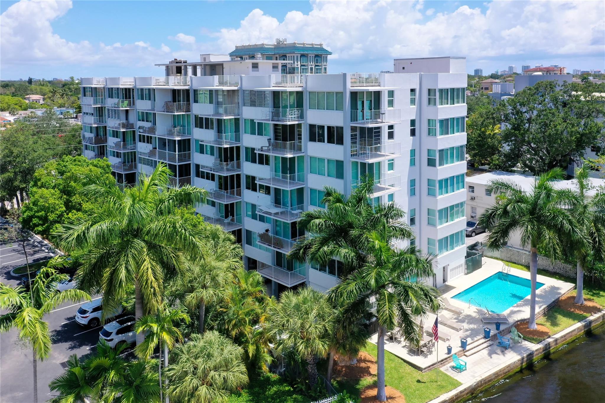 800 Se 4th St 104 Property Photo 3