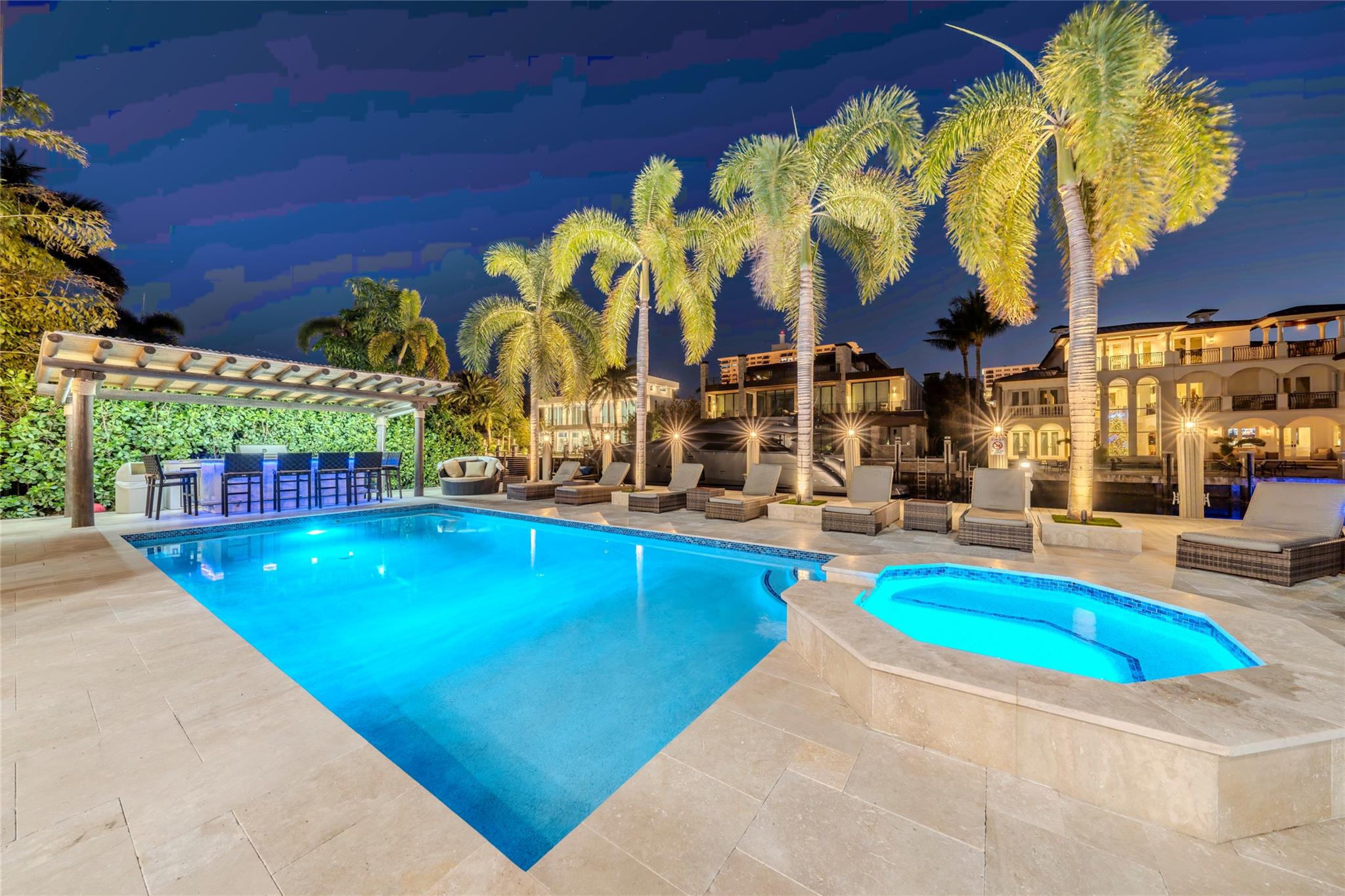 2430 Castilla Isle Property Photo 7