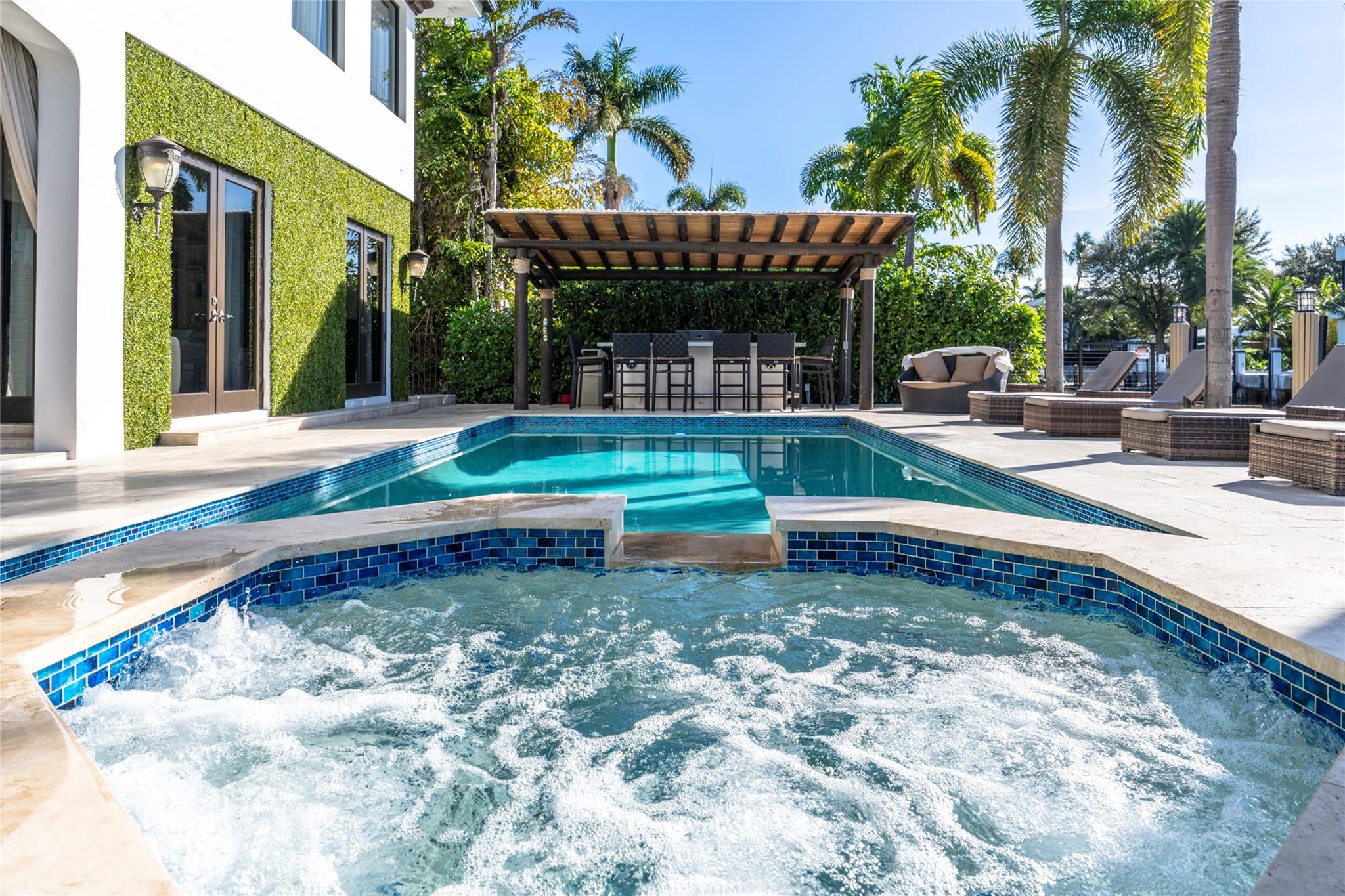 2430 Castilla Isle Property Photo 44