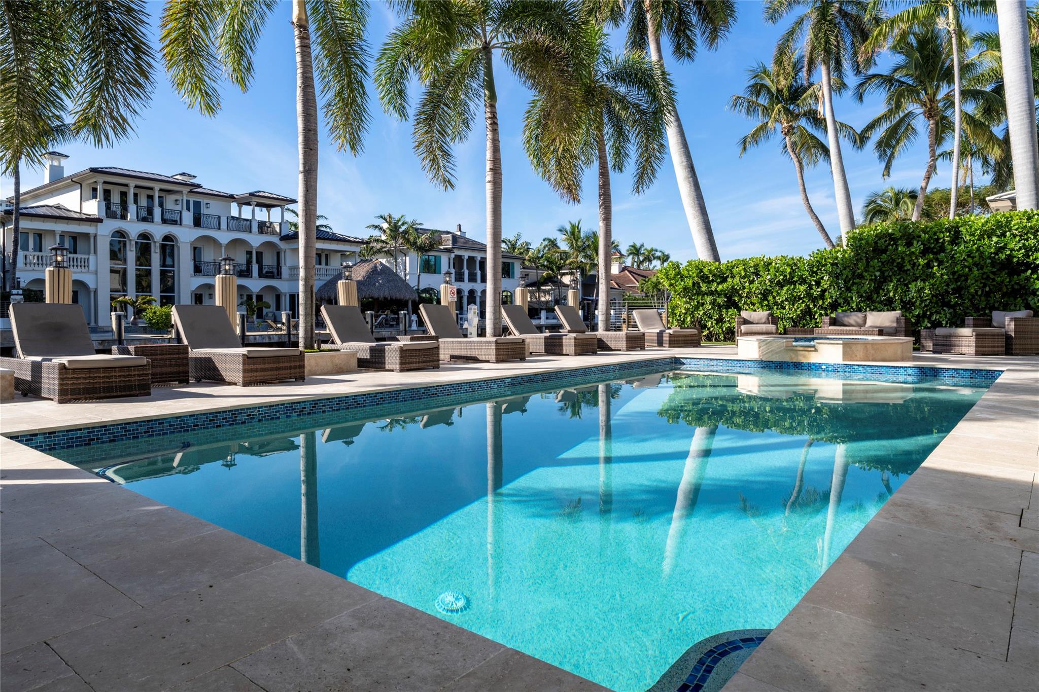 2430 Castilla Isle Property Photo 46
