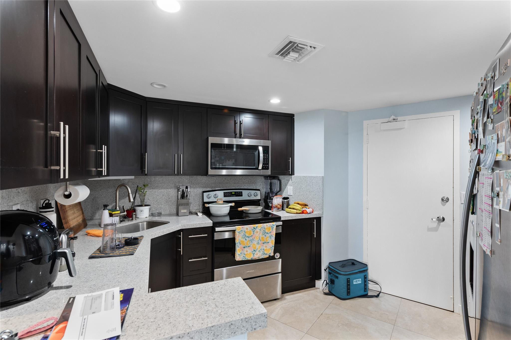 3800 Galt Ocean Drive 202 Property Photo 10