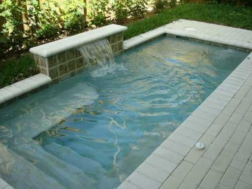 2628 NE 9th Ave 2 Picture