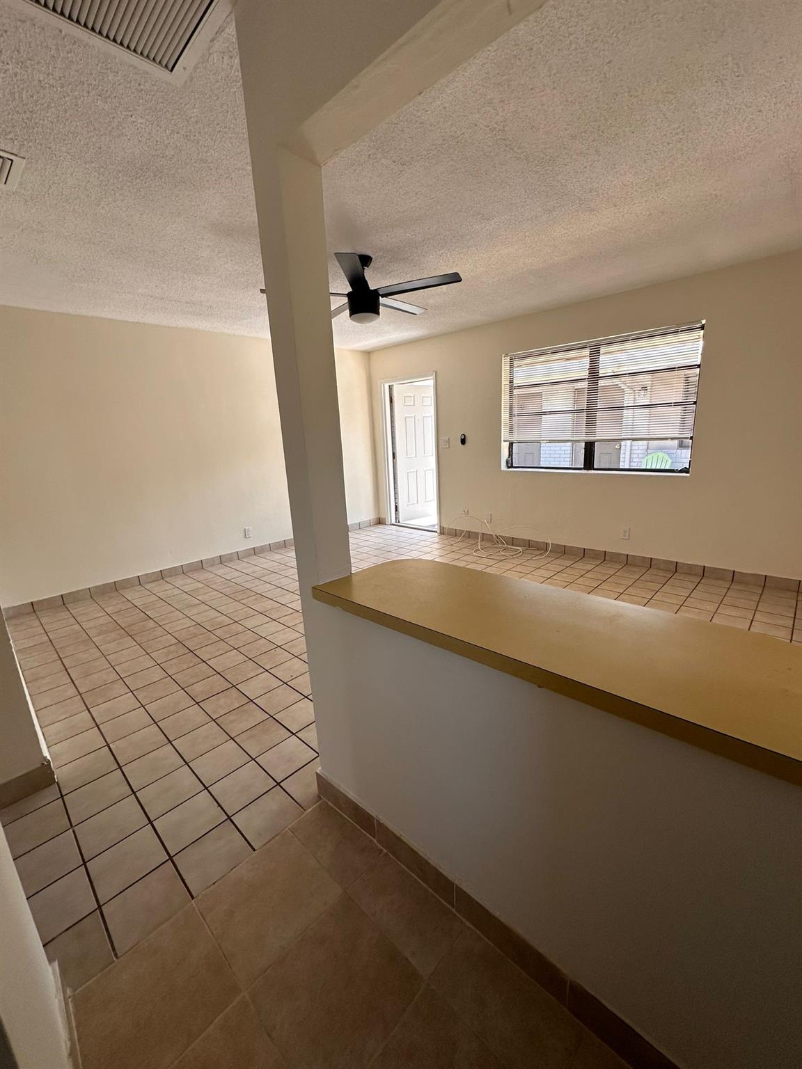2500 Sw 18th Ter 4 Property Photo 5