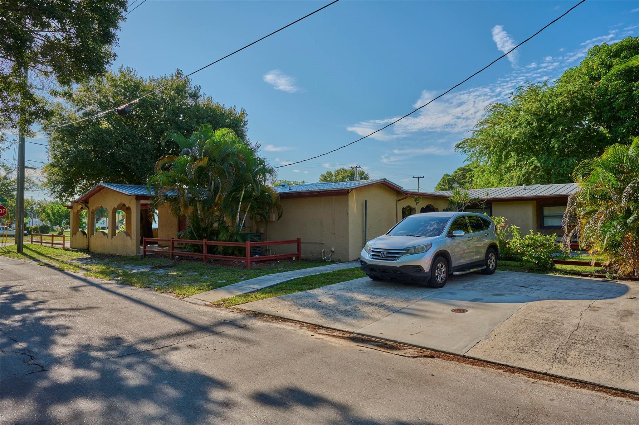 213 N 27th St Property Photo 5