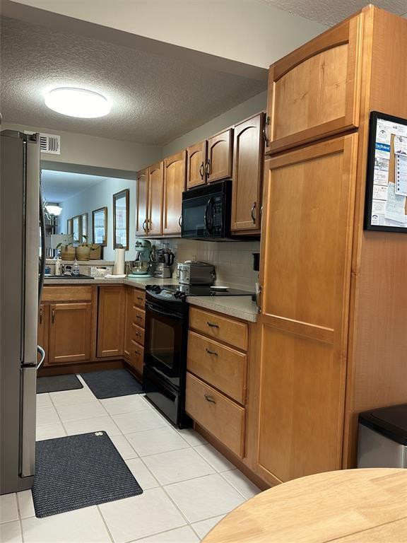 5609 Coral Lake 109 Property Photo 5