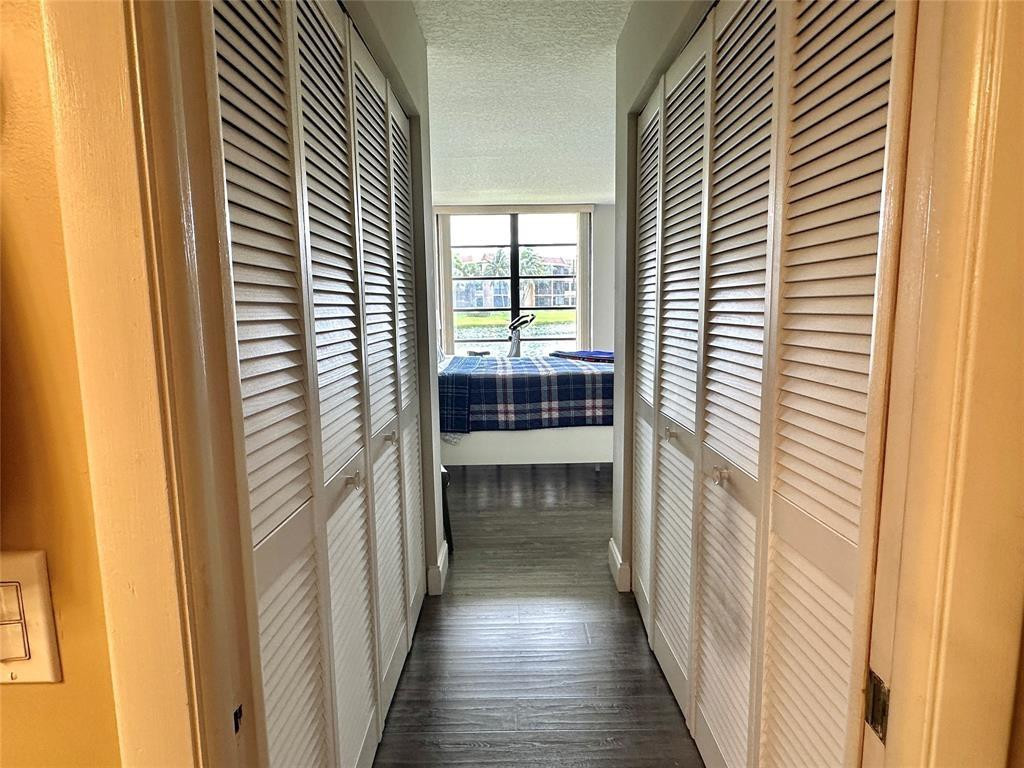5609 Coral Lake 109 Property Photo 15