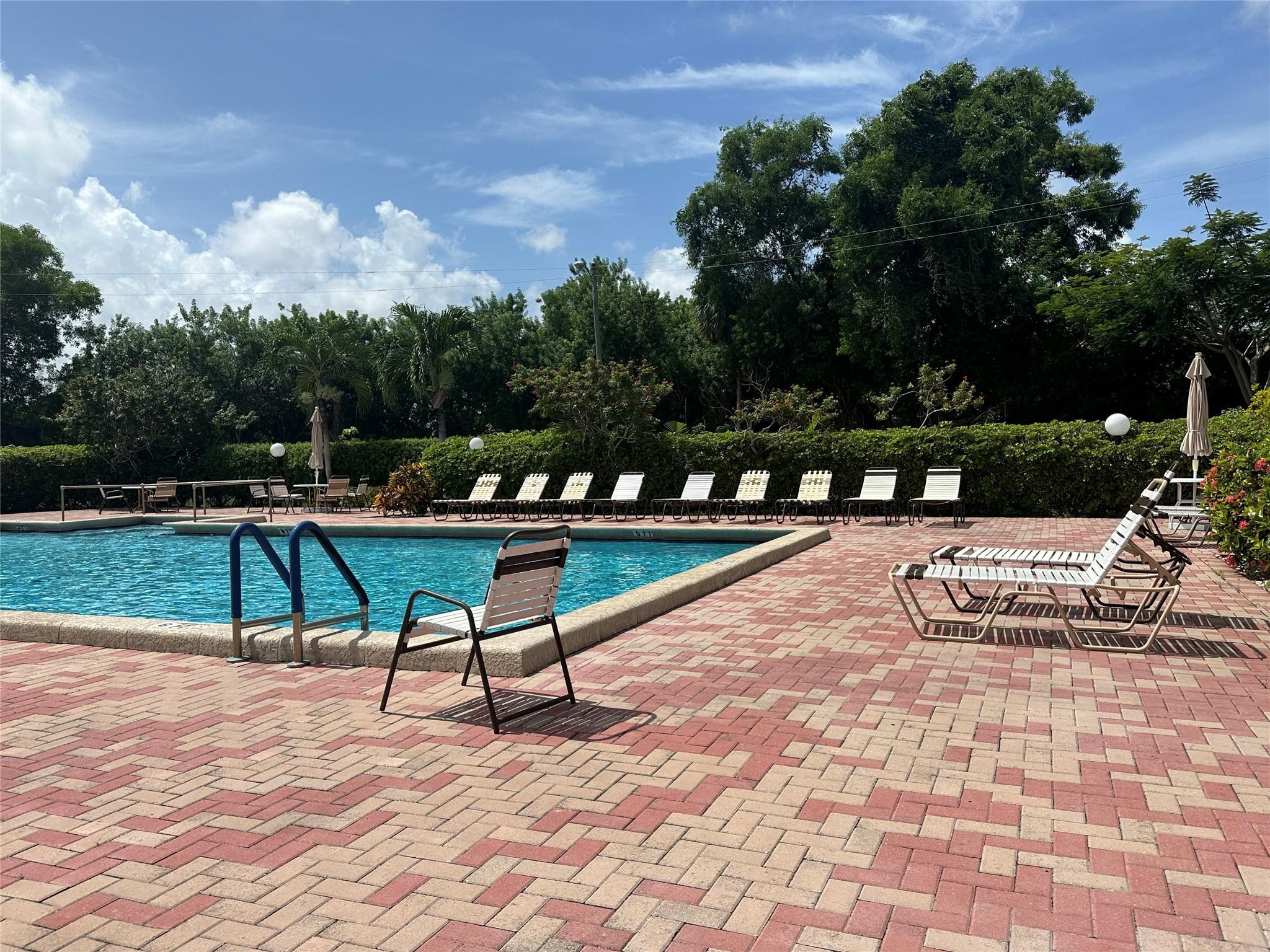 5609 Coral Lake 109 Property Photo 24