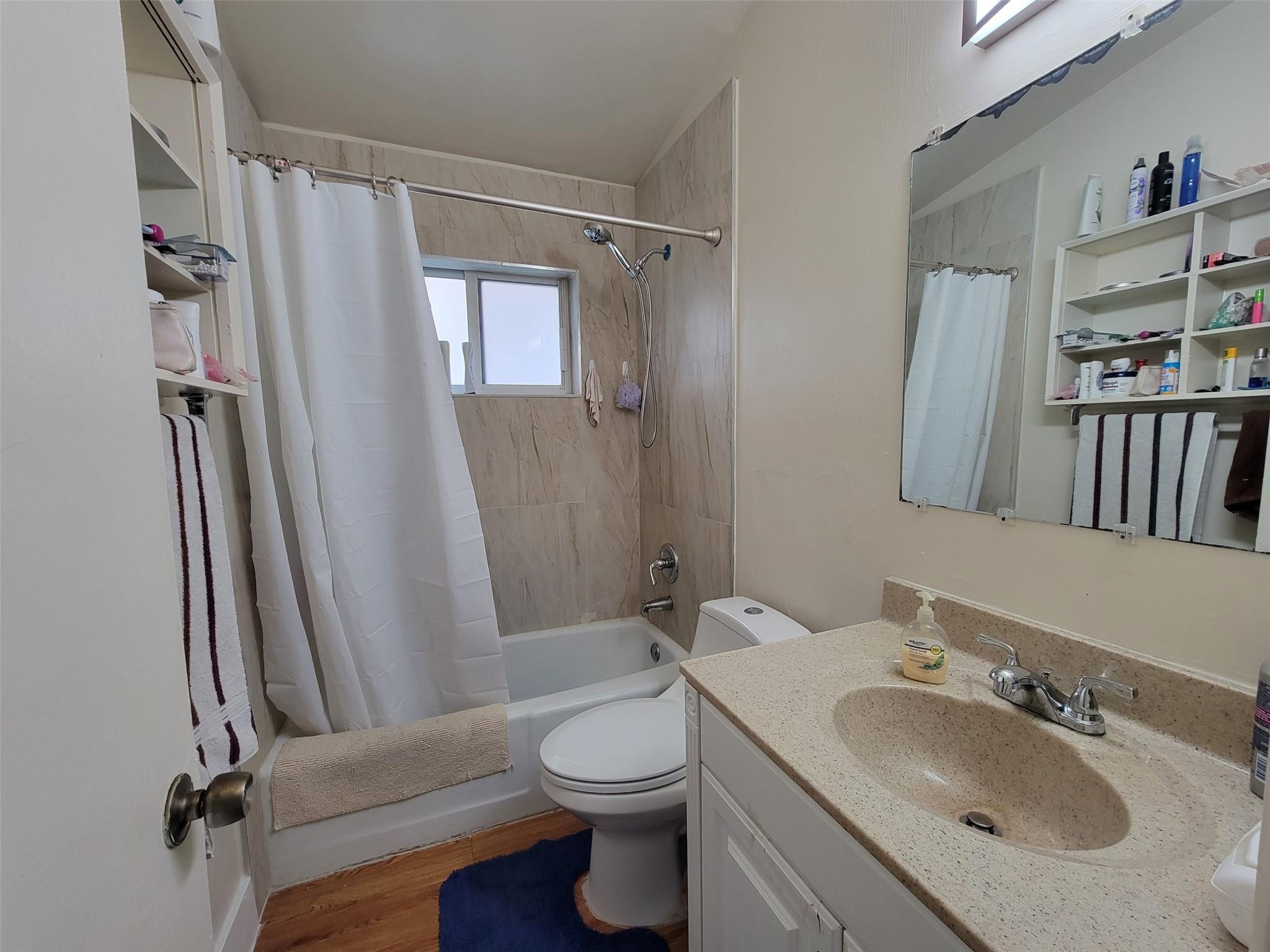 529 Sw 22nd Ave Property Photo 9