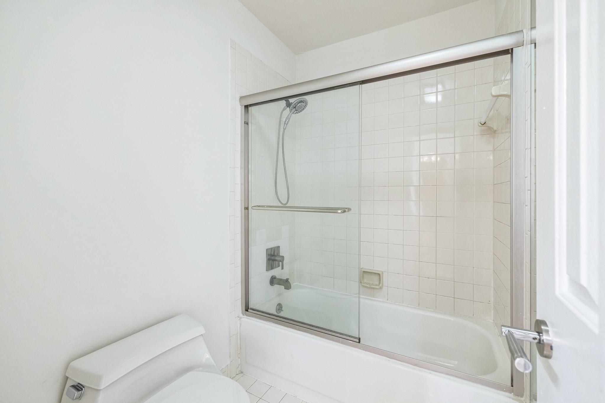 905 Se 12th Ct 16 Property Photo 12