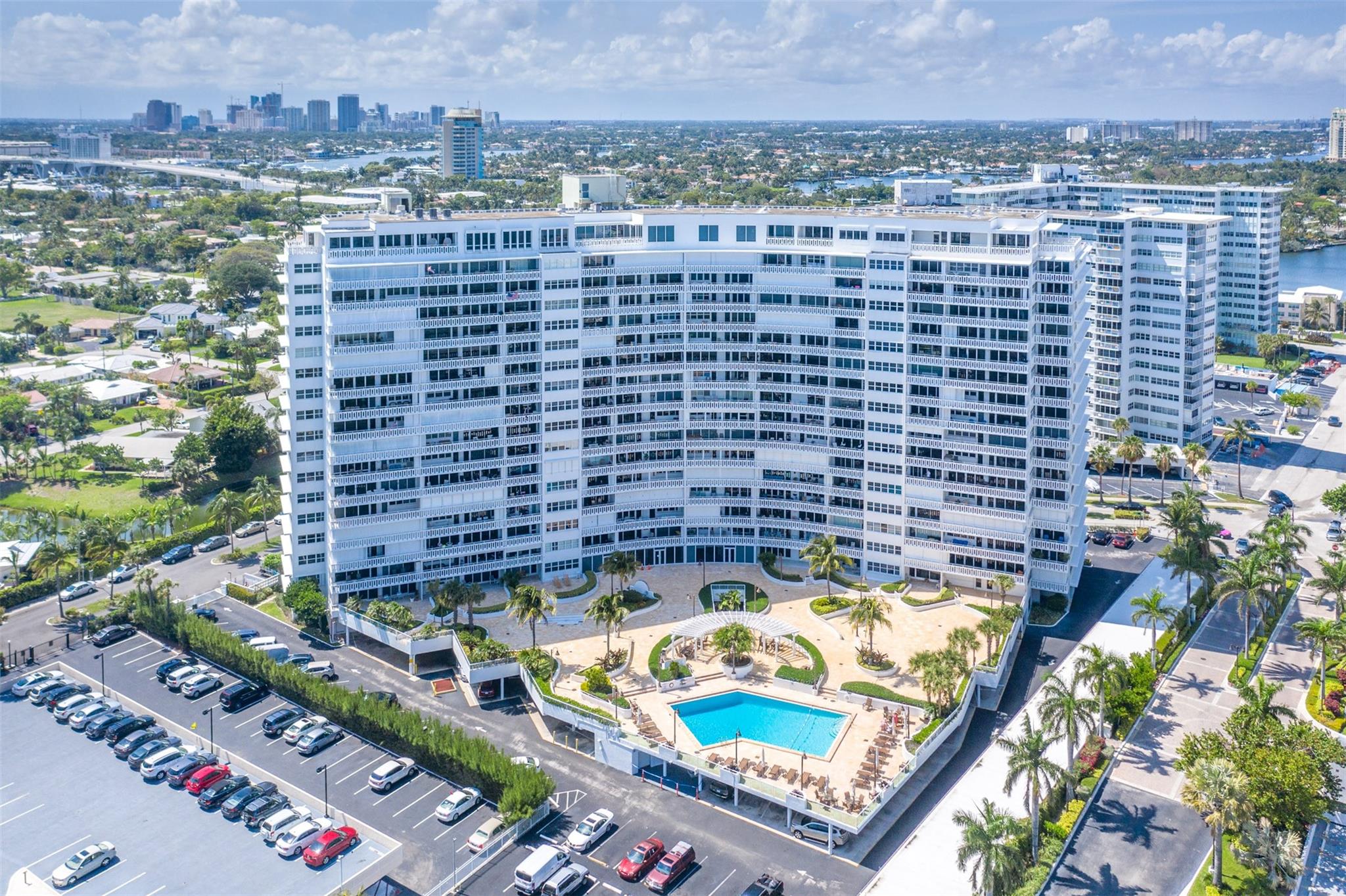 2000 S Ocean Dr 1009 Property Photo 32
