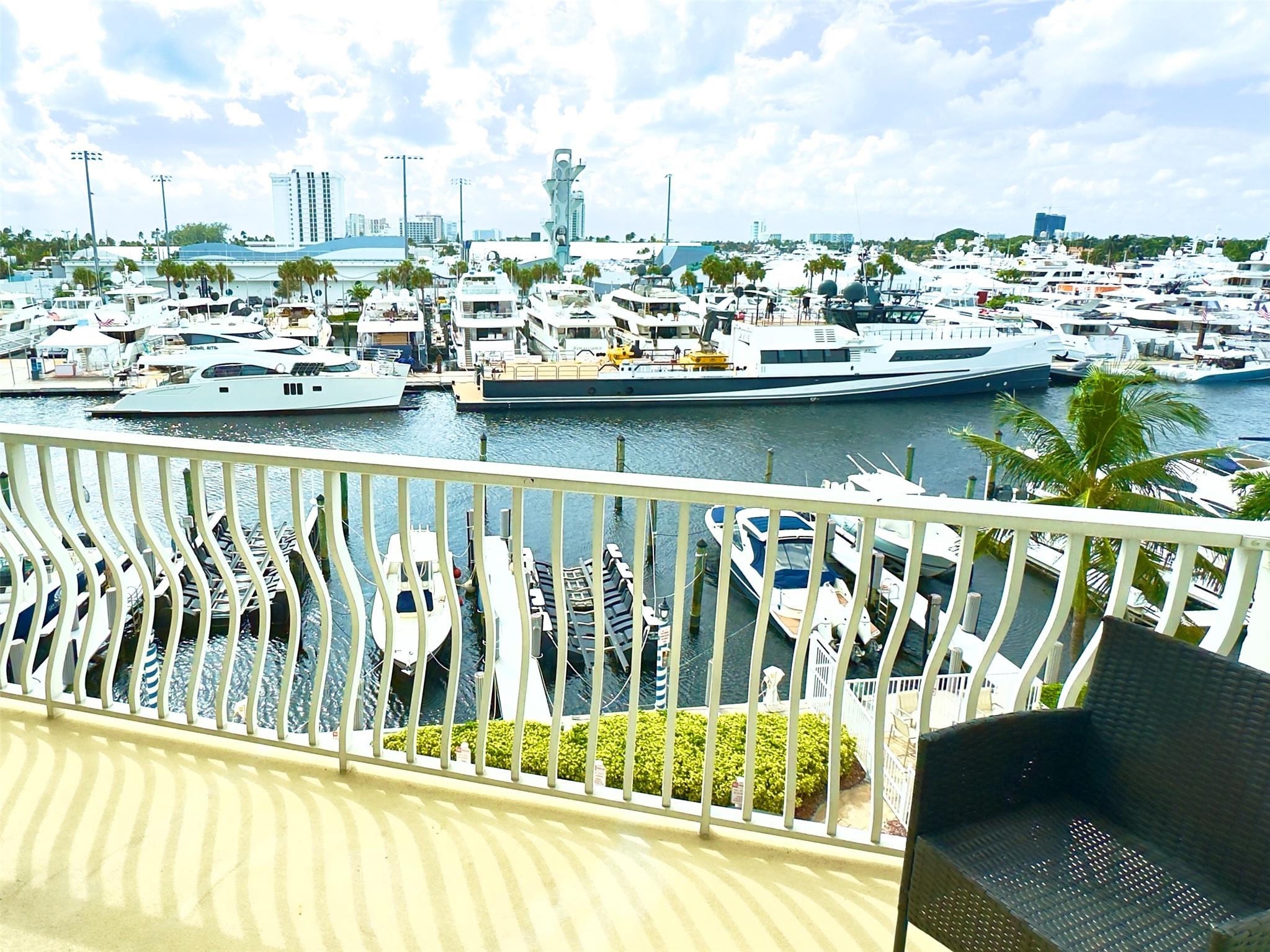 1 Las Olas Circle 314 Property Photo 9