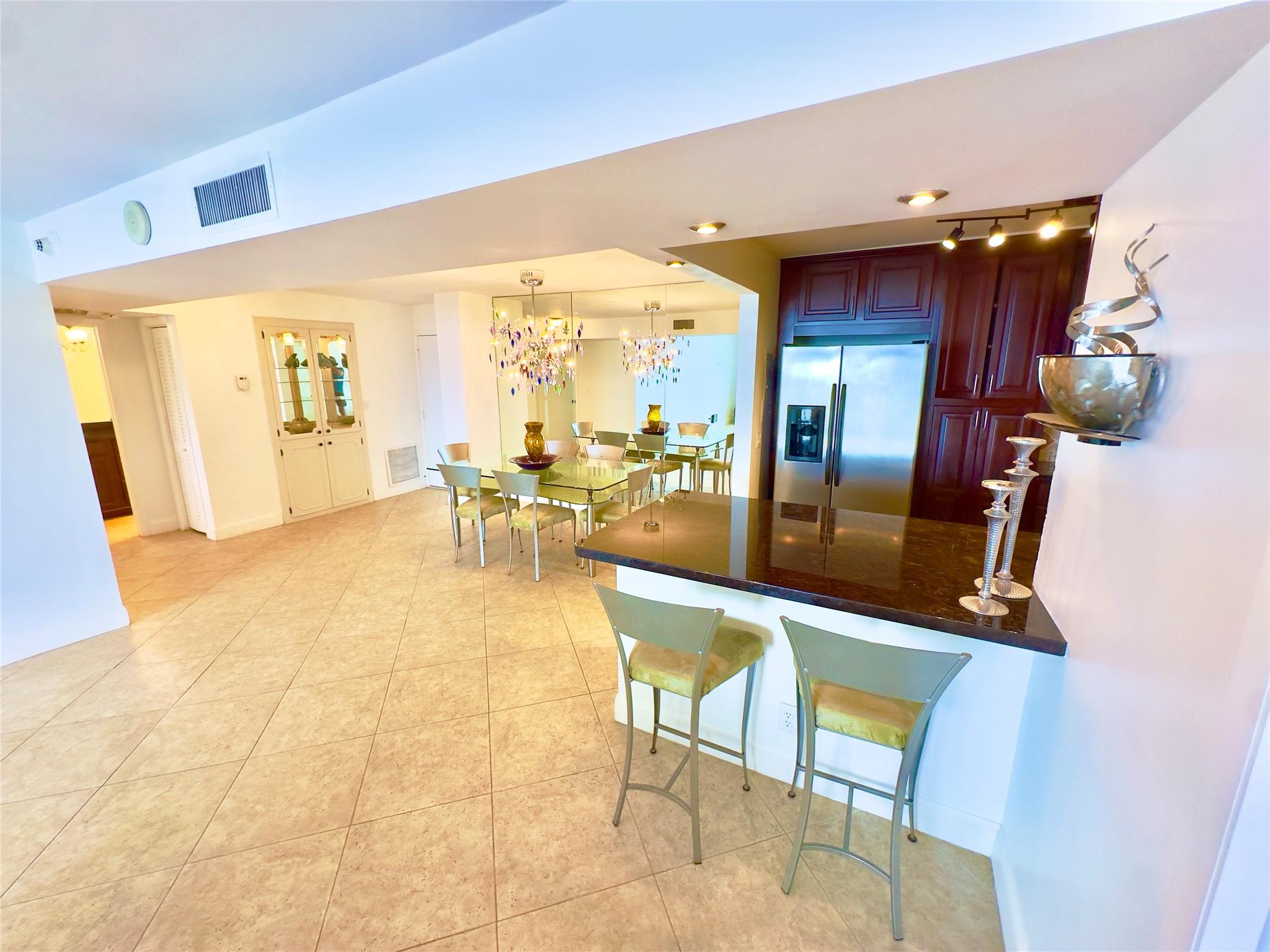 1 Las Olas Circle 314 Property Photo 13