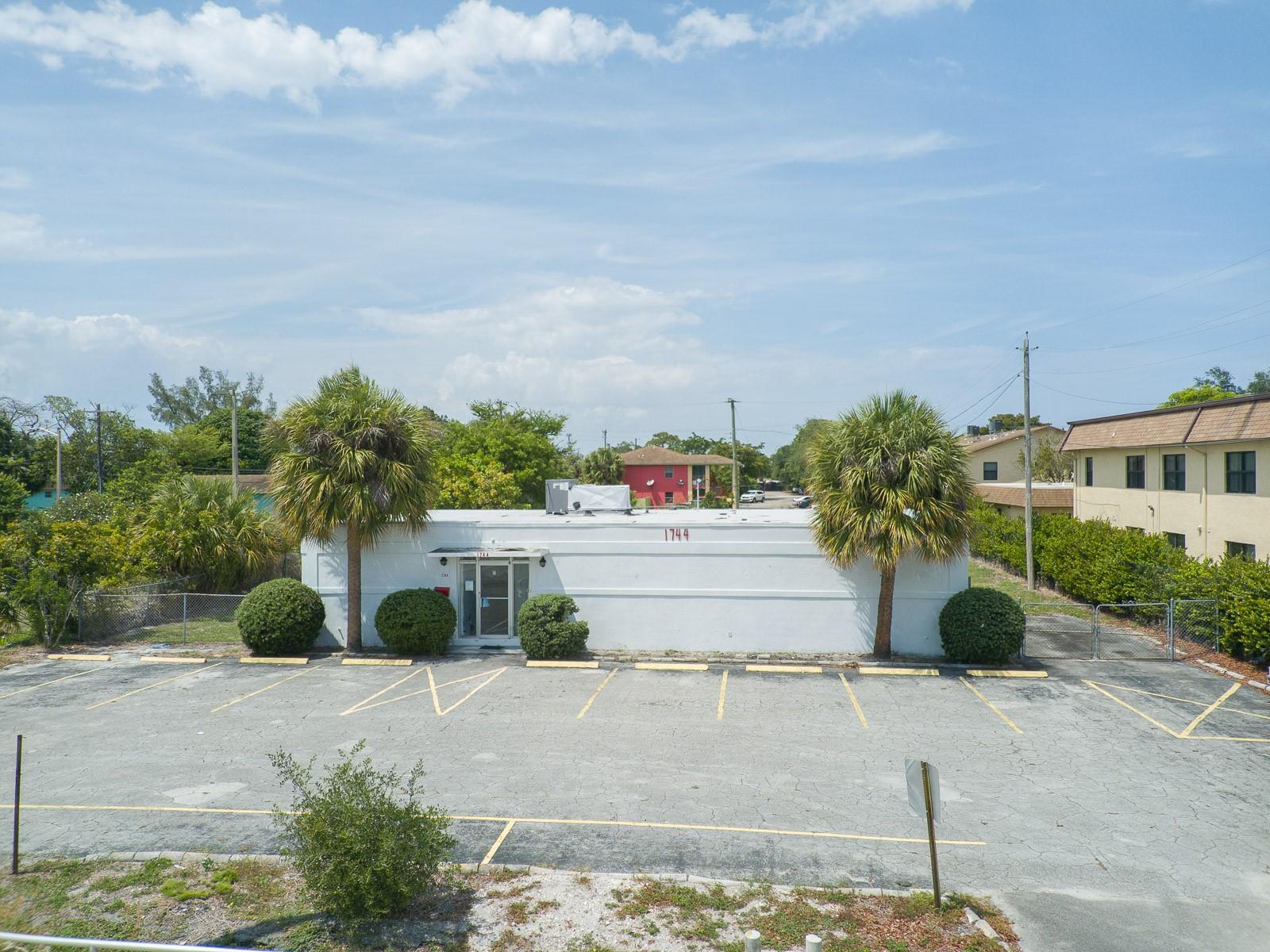 1744 Lake Worth Rd Property Photo