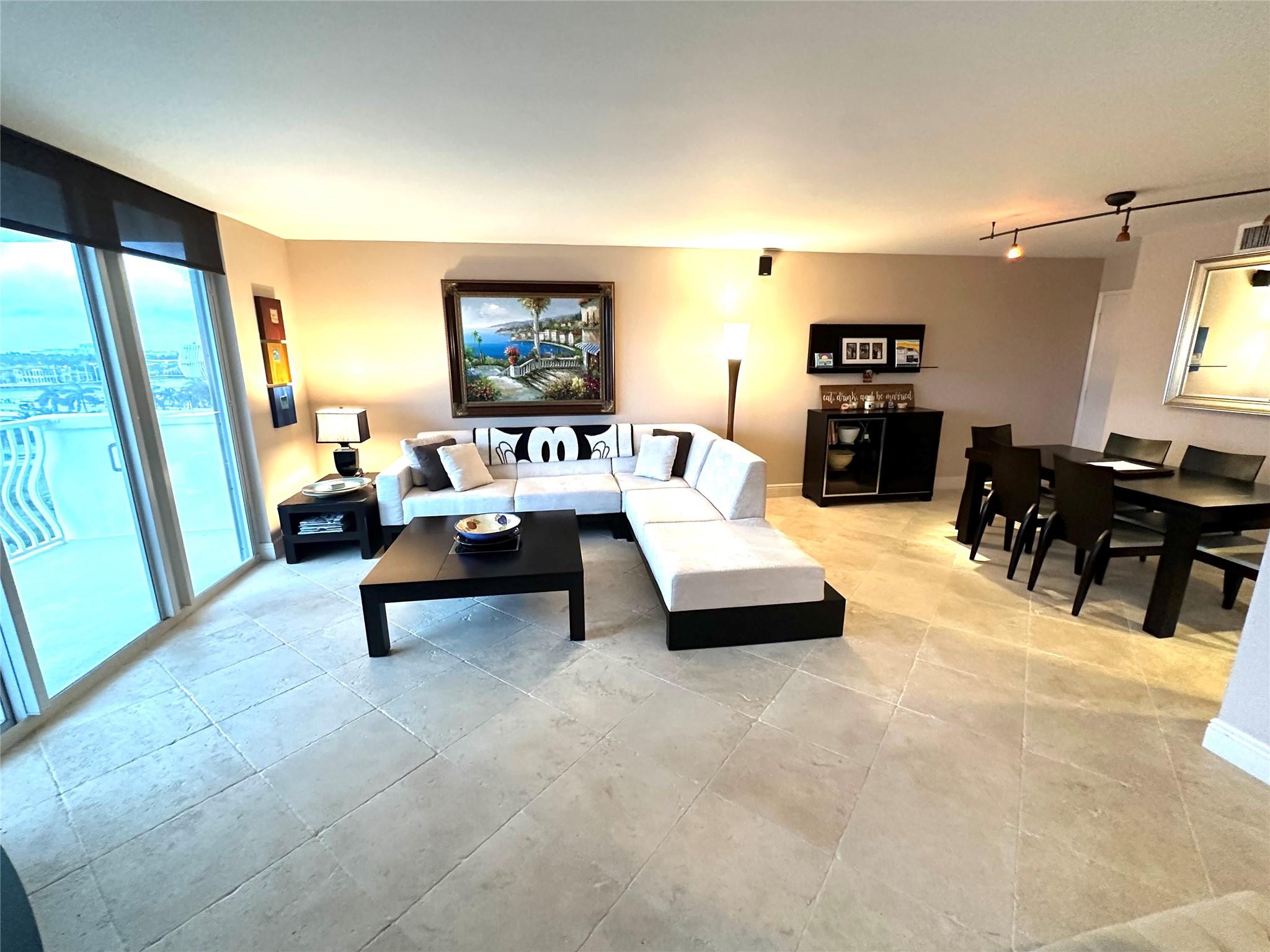 1 Las Olas Circle 605 Property Photo 4