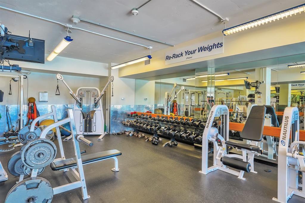 1 Las Olas Circle 605 Property Photo 29