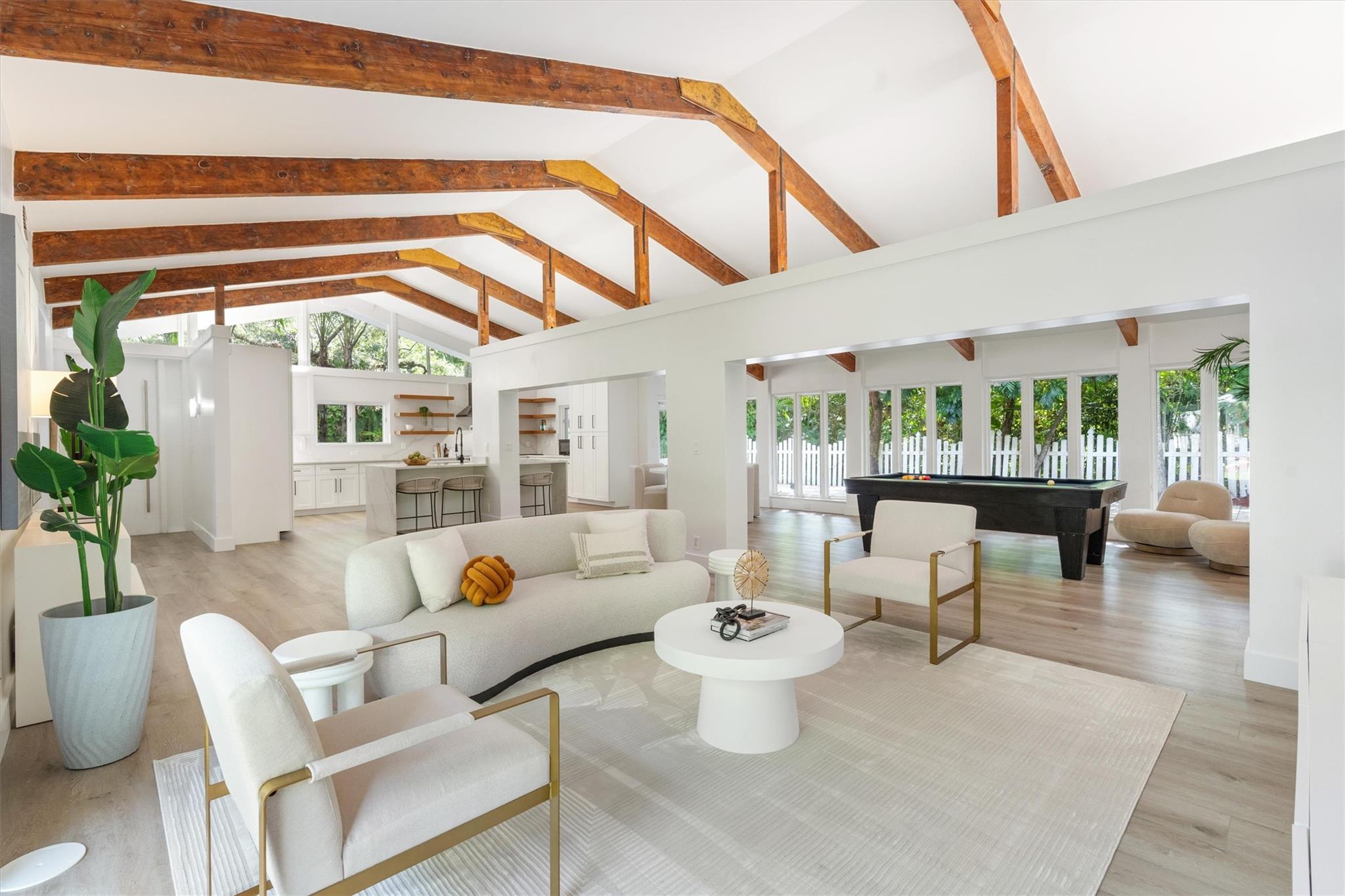 2211 Sw 27th Ter Property Photo 14