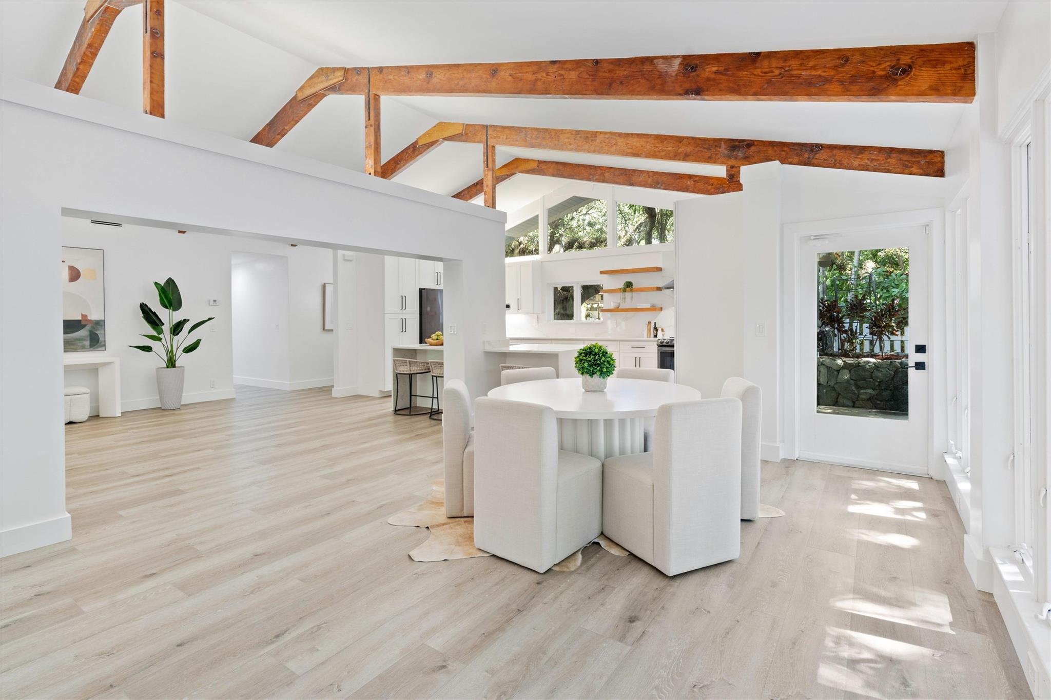 2211 Sw 27th Ter Property Photo 18