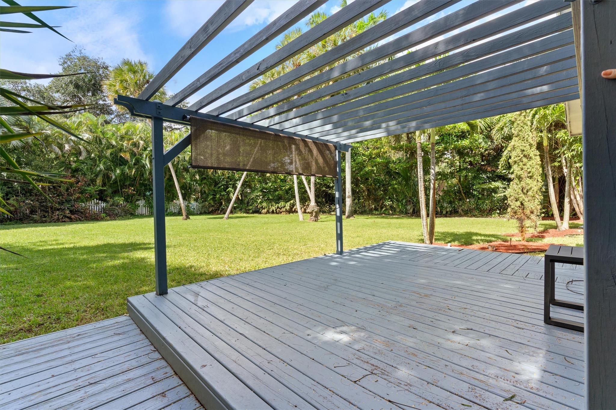 2211 Sw 27th Ter Property Photo 29