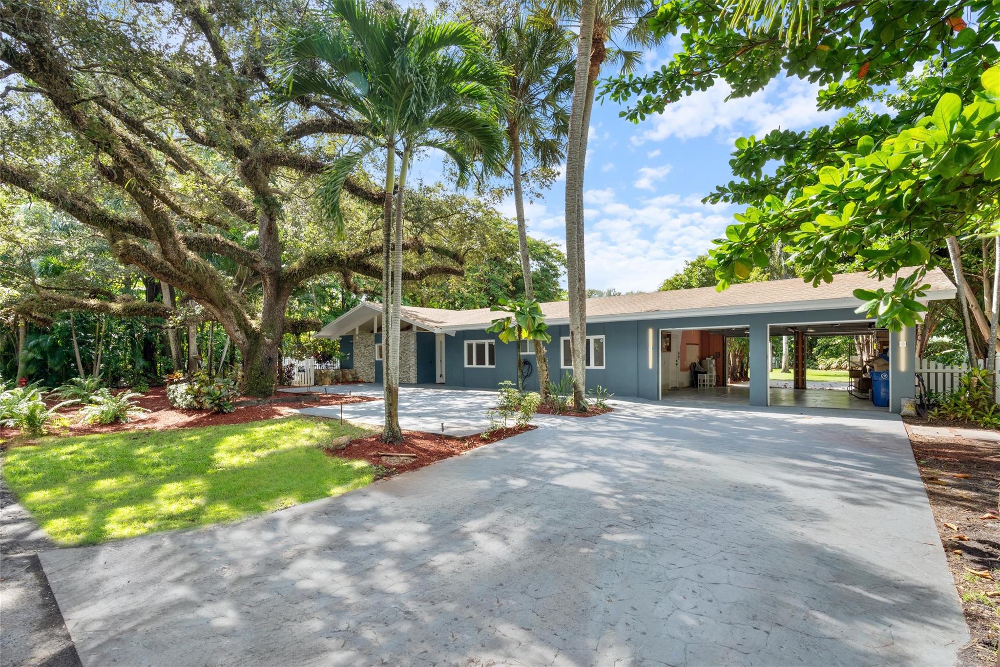 2211 Sw 27th Ter Property Photo 47