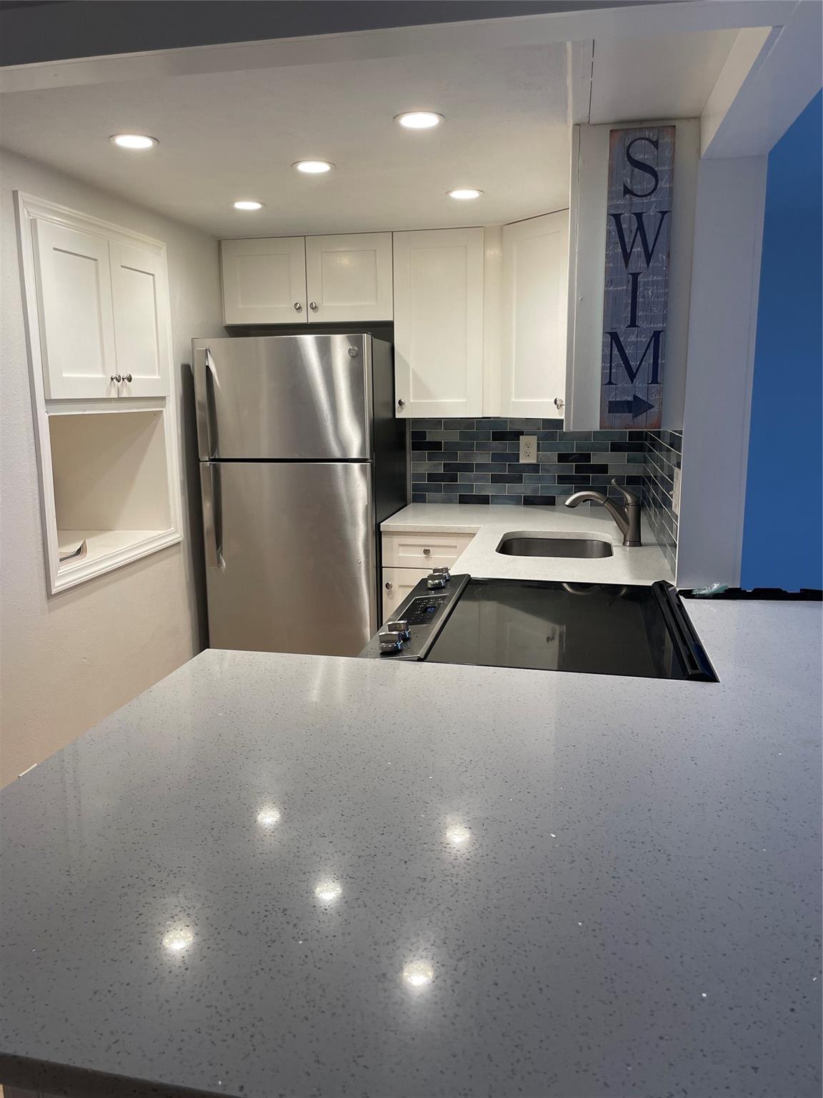 1731 Se 15 206 Property Photo 1