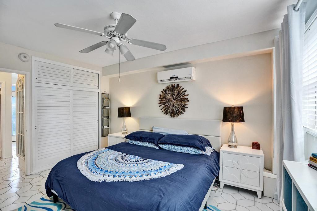 1920 S Ocean Dr 504 Property Photo 4